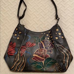 Anna by Anuschka
Large Multi Pocket Hobo